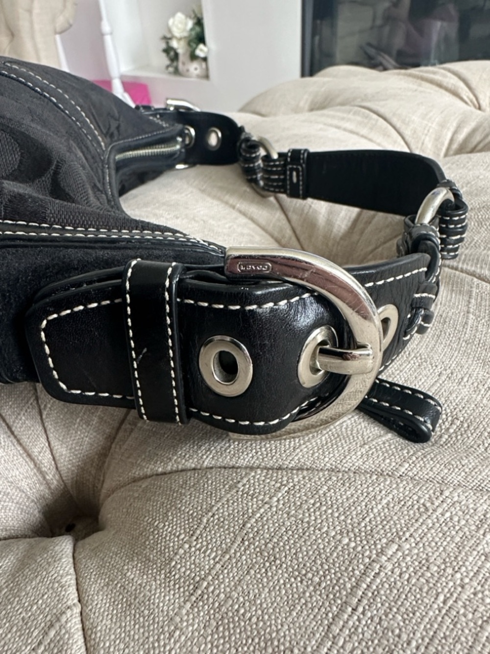 Coach Black Signature Canvas Shoulder Hobo with Leather-Link Strap - Picture 10 of 13